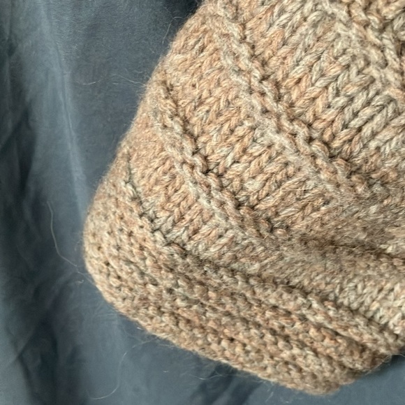 Banana Republic: Knit Sweater with braided collar short sleeves- Wool Blend- XS - Picture 12 of 16